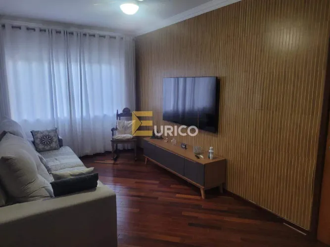 Casa à Venda na Vila Independência, Sorocaba 3 Quartos e Espaço Gourmet
