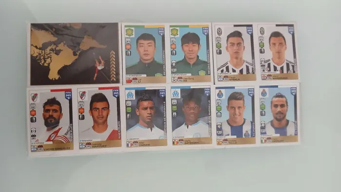 Álbum de figurinhas - FIFA 365 - 2016 - Somente as figurinhas , não tem o álbum 