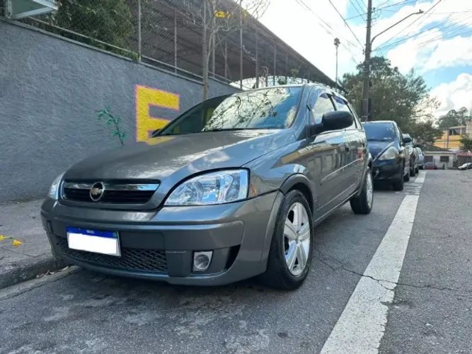 Chevrolet Corsa Hat. Maxx 1.4 8V Econoflex 5P 2012