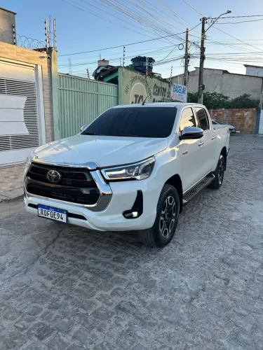 Toyota Hilux CD SRX 4X4 2.8 TDI 16V Diesel Aut. 2021