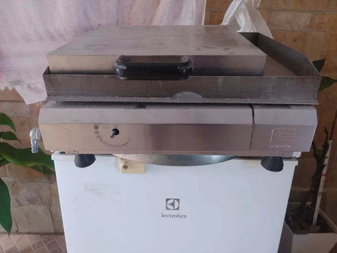Chapa para lanches Edanca 50cm 1 queimador