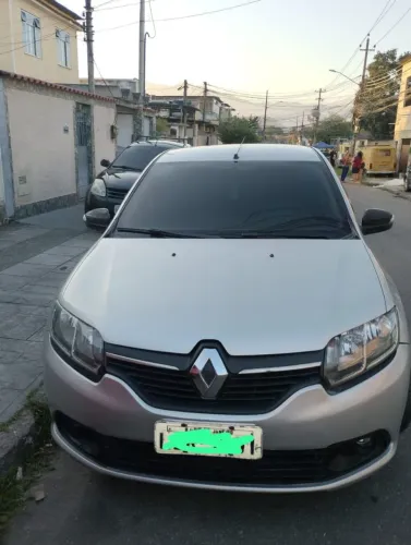 Renault Logan Expression Hi-flex 1.6 8V 4P 2017