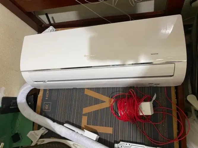 Ar condicionado Midea airevolutin Springer 12.000 BTUs (7 Meses de uso, Incluso Tubulação)