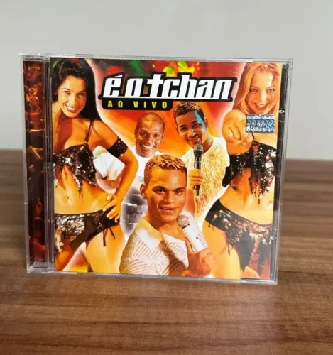 CD É O TCHAN AO VIVO - ANO DE LANÇAMENTO 2002