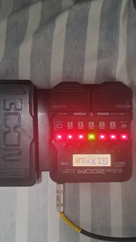 PEDALEIRA ZOOM G1X FOUR
