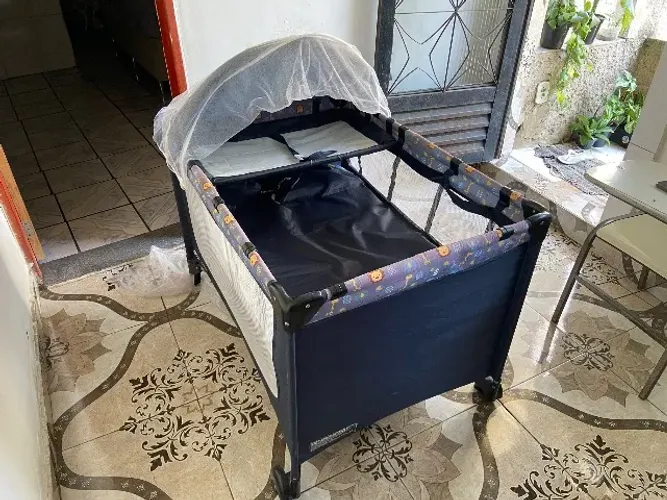 Berço/Chiqueirinho Cosco Completo