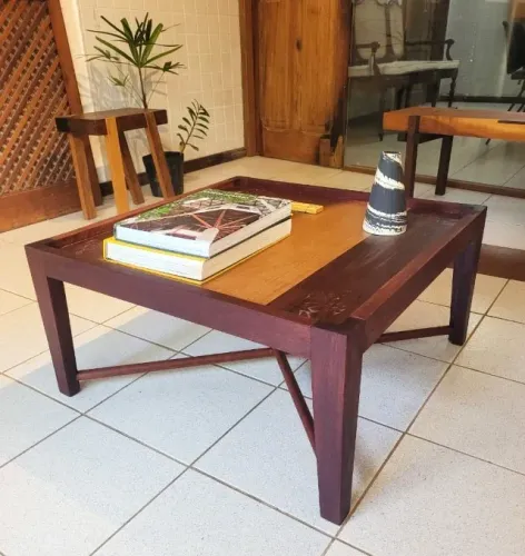 MESA DE CENTRO MADEIRA 70x70x35cm