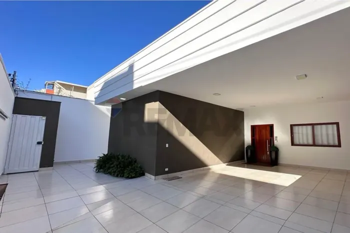 Casa no bairro Copacabana para venda.