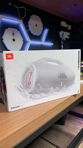 JBL BOOMBOX 4 BRANCA LACRADA