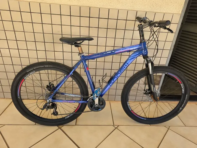 Baike GONEW aro 29, quadro 21", pneus novos, usada, revisada. Excelente.