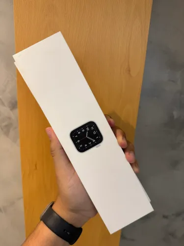 Caixa de Apple Watch SE 44MM Prata GPS + CEL