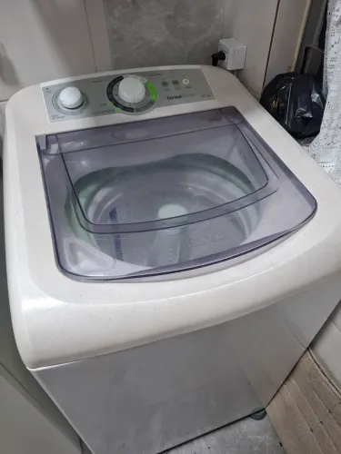 Lavadora de roupas Consul 8Kg
