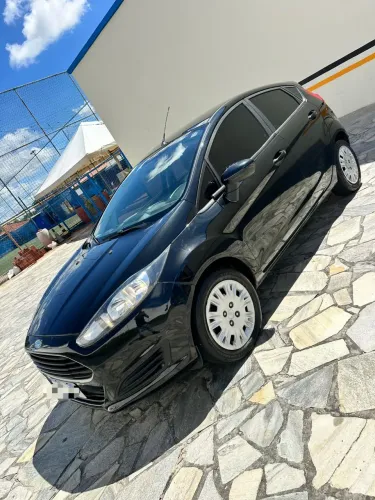 Ford Fiesta 1.5 16V Flex Mec. 5P 2015