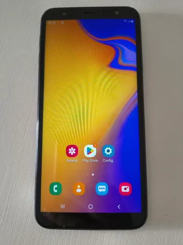 Samsung j4+