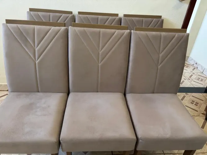 Cadeiras de Jantar Estofadas