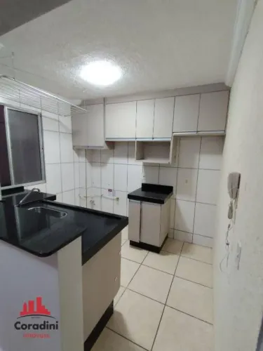 Apartamento com 2 dormitórios para alugar, 43 m² por R$ 1.361,00/mês - Jardim Bertoni - Am