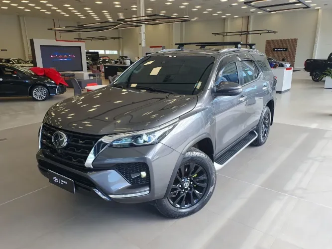 Toyota Hilux SW4 SRX 4X4 2.8 TDI 16V Dies. Aut. 2022