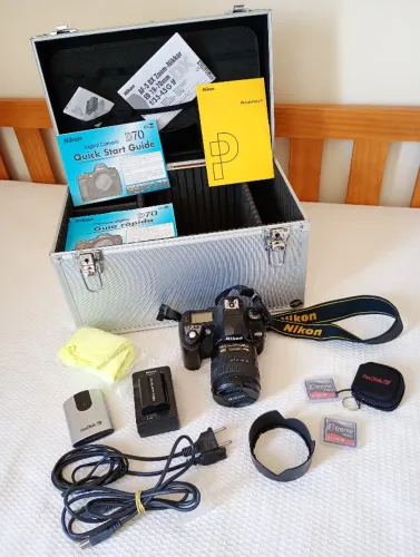 Camera fotografica profissional Nikon D70