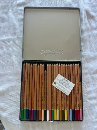 Lápis de cor pastel