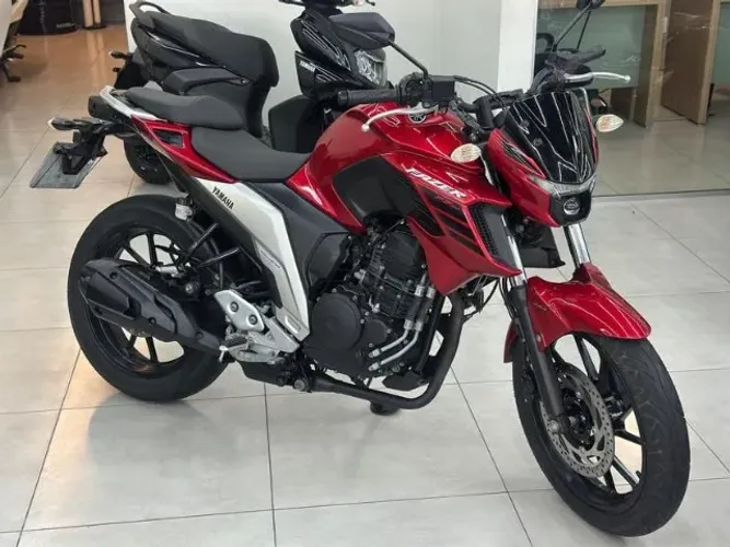 Yamaha FZ25 Fazer 250 Abs 2023 Vermelha - Mepal Motos