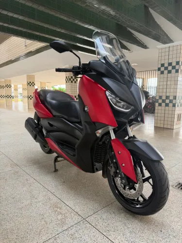 XMax 20/21