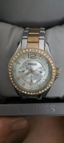 Relogio Fossil, dourado. Unisex.