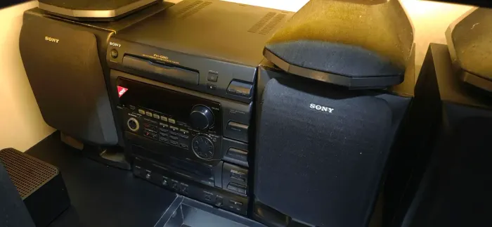 Mini system sony G80