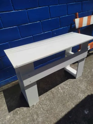 Mesinha manicure ou computador 1,20m