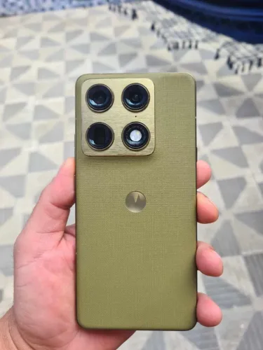 Motorola signature