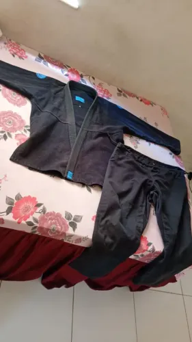 Kimono preto do Porto tamanho a5 preço de custo, 350 faço entrega