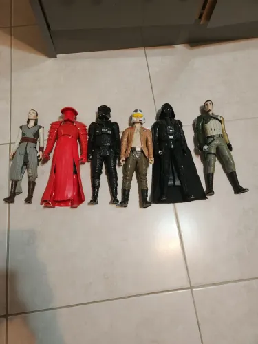 Bonecos colecionáveis de Star Wars