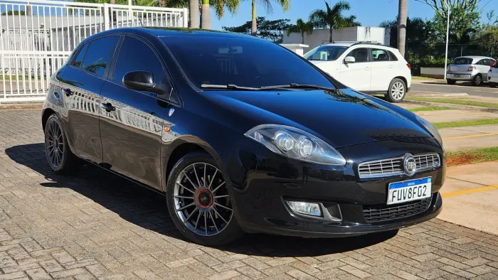 Fiat Bravo Essence 1.8 Flex 16V 5P 2014