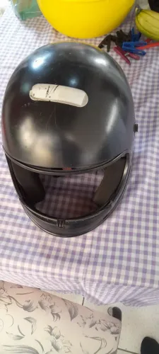 Capacete quebra galho ou pra reformar R$15,00