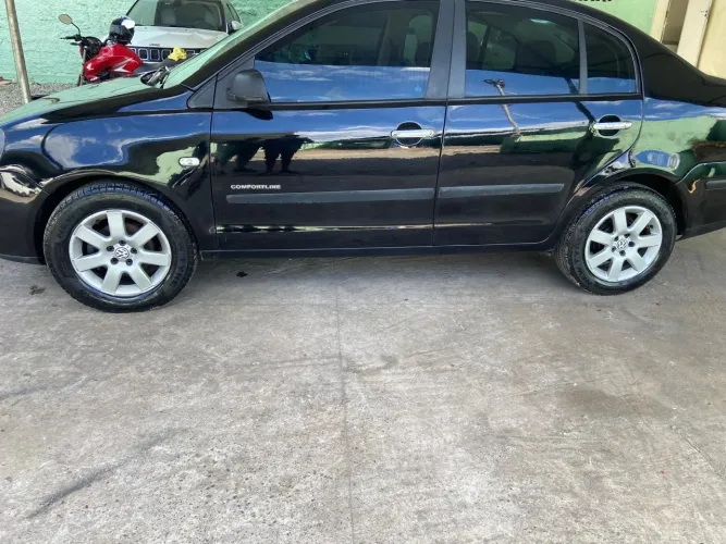 Volkswagen Polo Sedan 1.6 MI Total Flex 8V 4P 2008