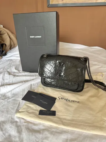 Bolsa ysl niki baby saint laurent