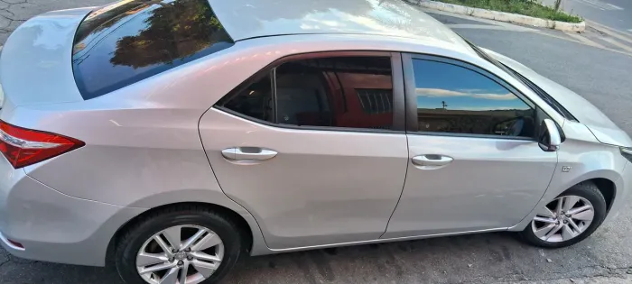 Toyota Corolla GLI 1.8 Flex 16V Aut. 2015