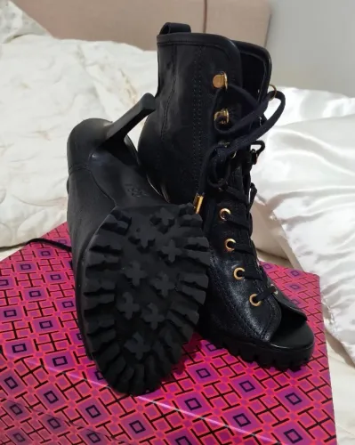Open boot Tory Burch 38,5 estilosíssimo