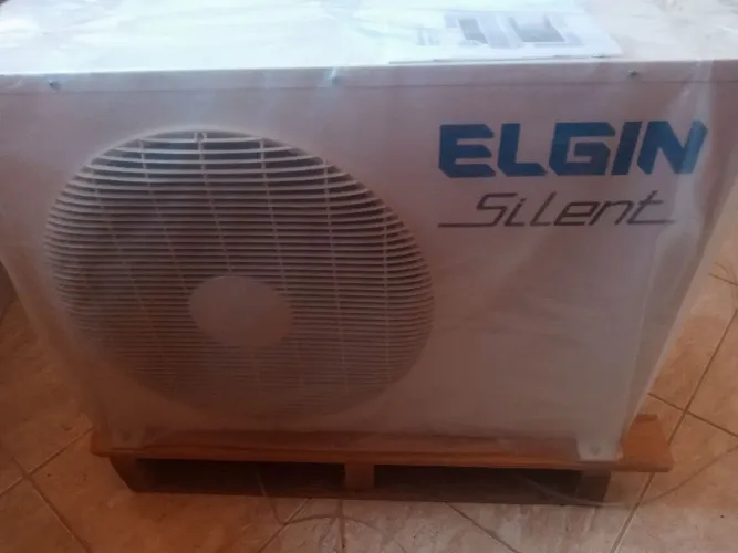 Ar condicionado 18 mil btus com duas evaporadoras de 9 novo