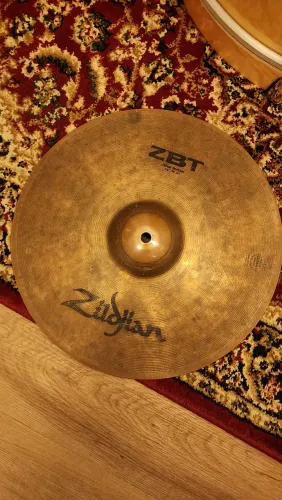 Zildjian ZBT Hi-Hat 14" - Bottom Avulso - Com Rachadura