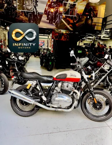 Royal Enfield Interceptor 650, 2023 impecável financio troco carro moto maior menor valor