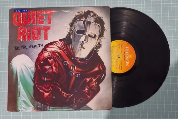 LP DISCO VINIL Quiet Riot Metal Health Vinil Nacional CBS 1983