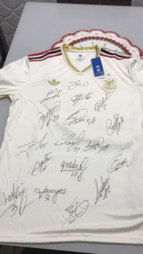 Camisa Flamengo autografada pelo elenco !!!