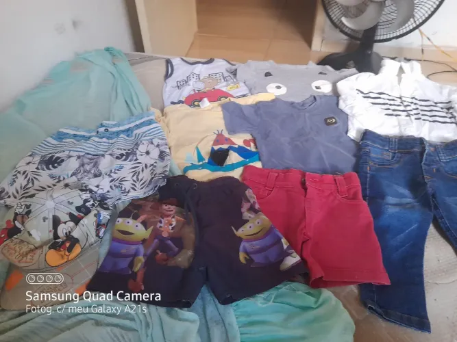 VENDE-SE LOTE DE ROUPINHAS PARA MENINO