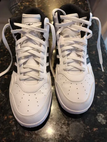 Tênis Adidas Hoops 3.0 Mid