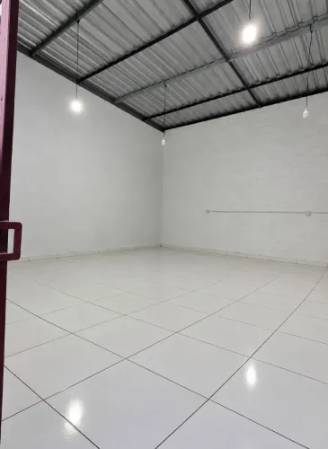 Lojas para alugar -Centro Comercial Vargem Grande
