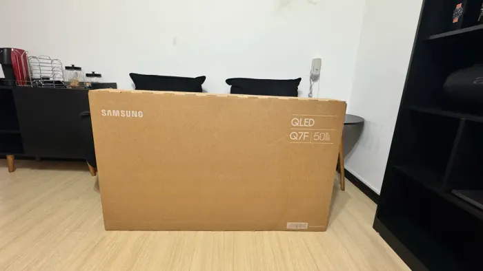 Samsung Vision AI TV 50" QLED Ultra 4K Q7F 2025, Pontos Quânticos, Processador 