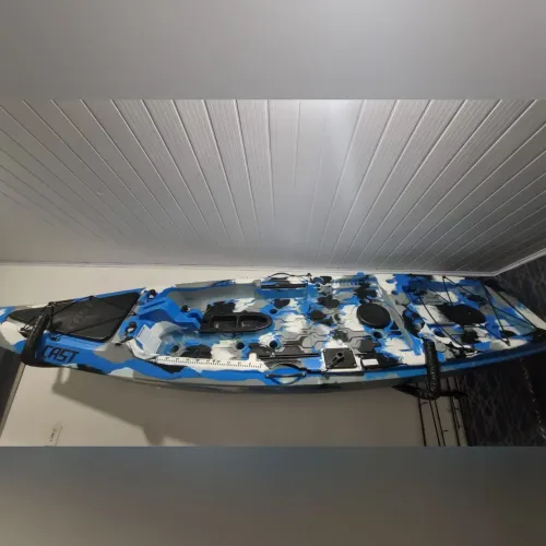 Caiaque de Pesca Milha Náutica Cast com Pedal EvoDrive