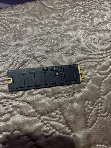 Vendo NVMe de 512gb especificamente para mec book