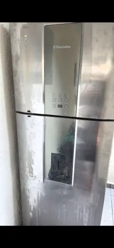 Geladeira Eletrolux