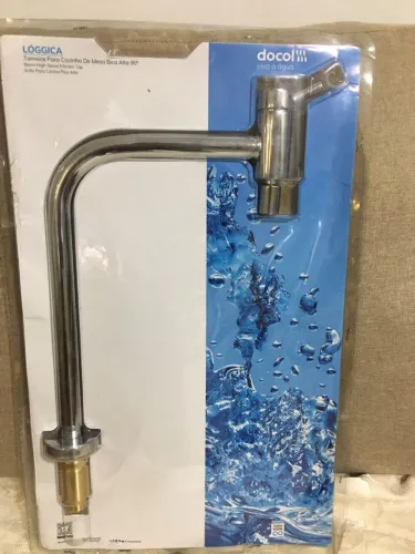 Torneira para Cozinha de Mesa Bica Alta 90° Lóggica da Docol